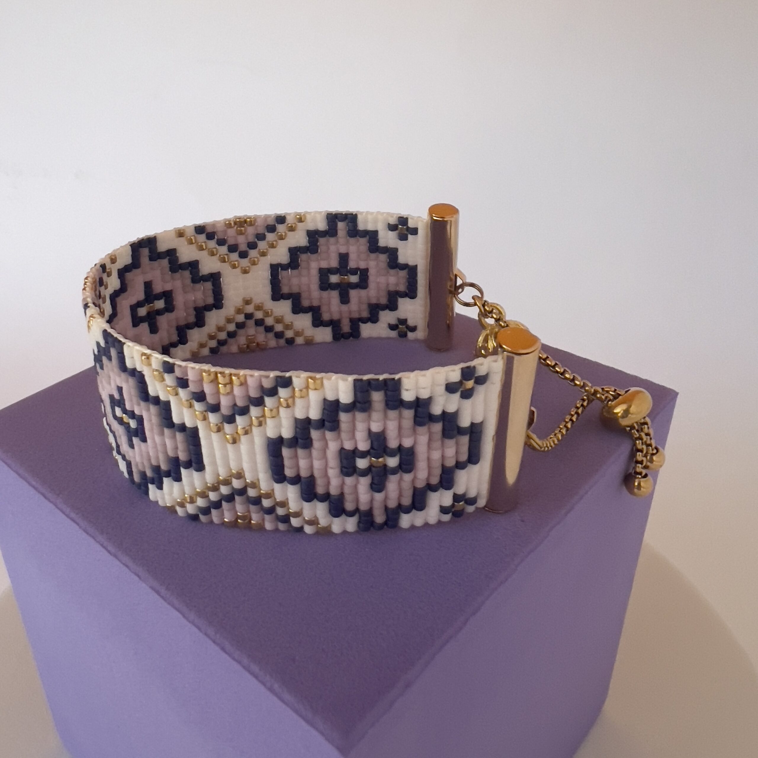 Bracciale geometrico viola - immagine 2