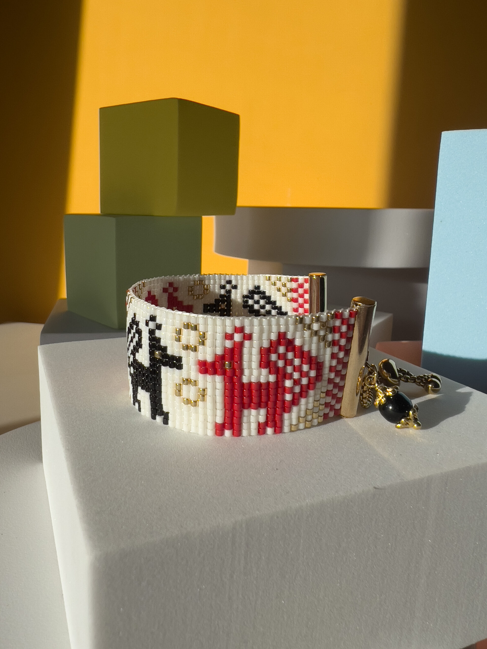 Bracciale cavallini rosso e nero - immagine 5