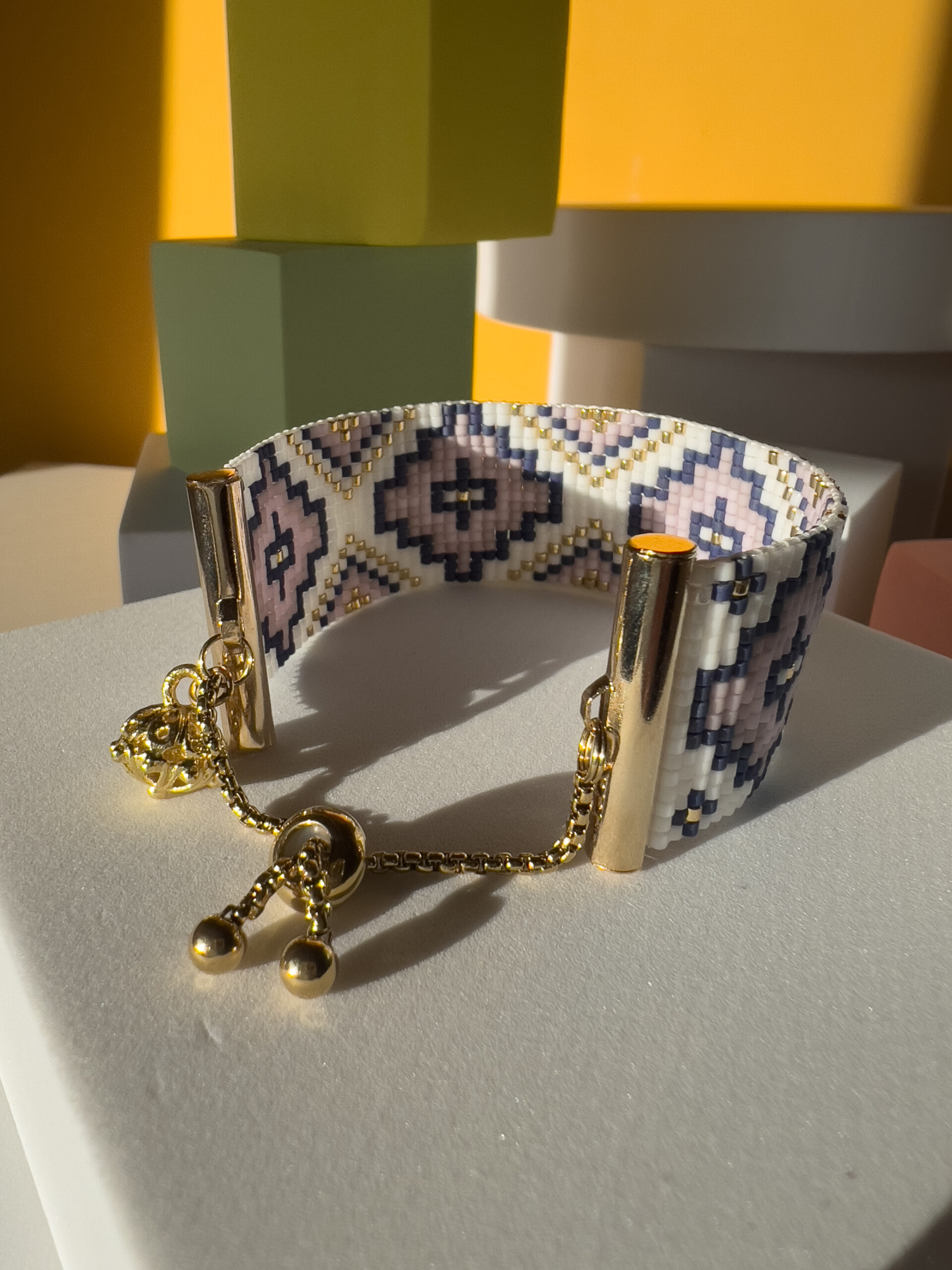 Bracciale geometrico viola - immagine 4
