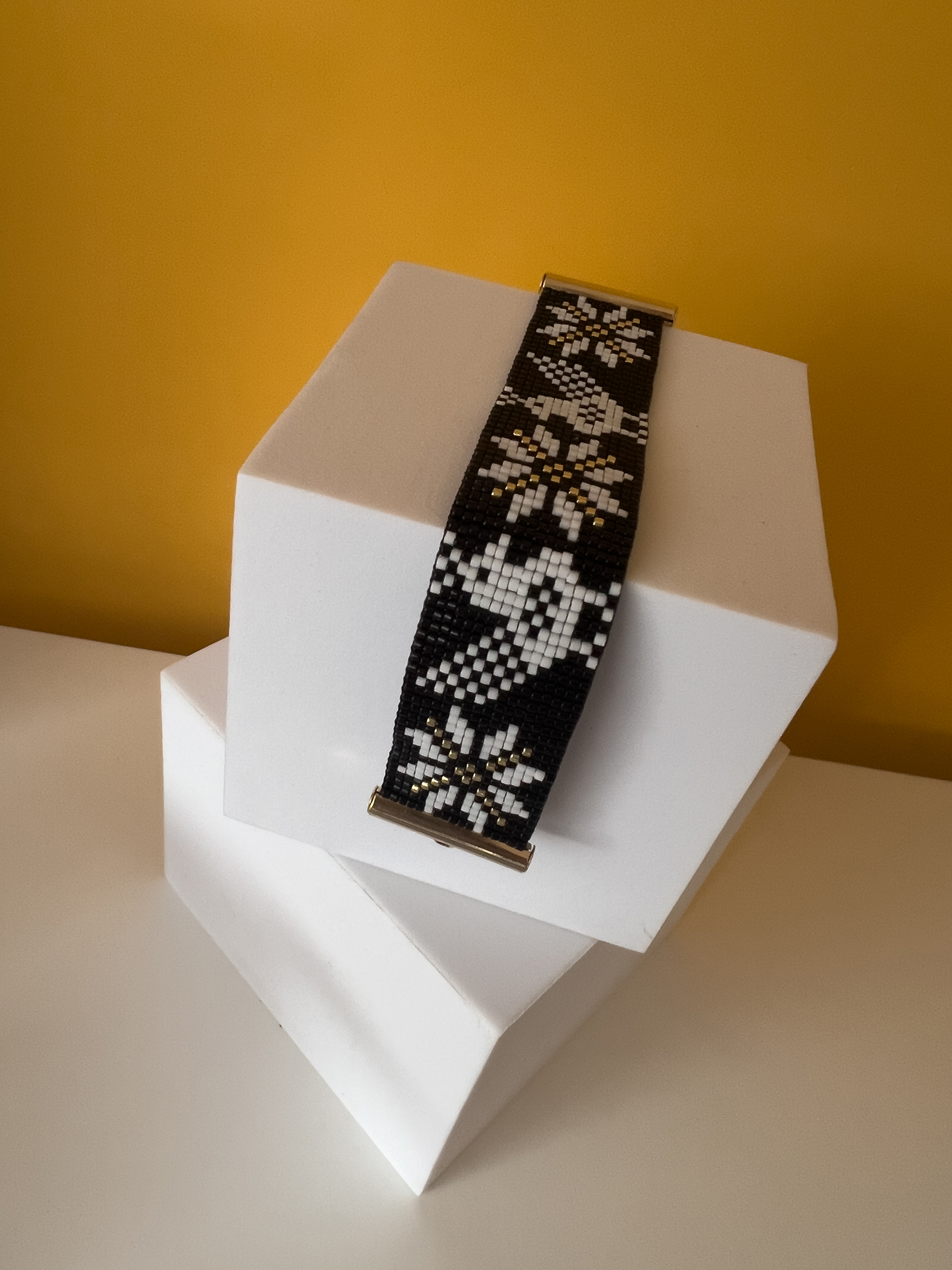 Bracciale pavoncella nero - immagine 2